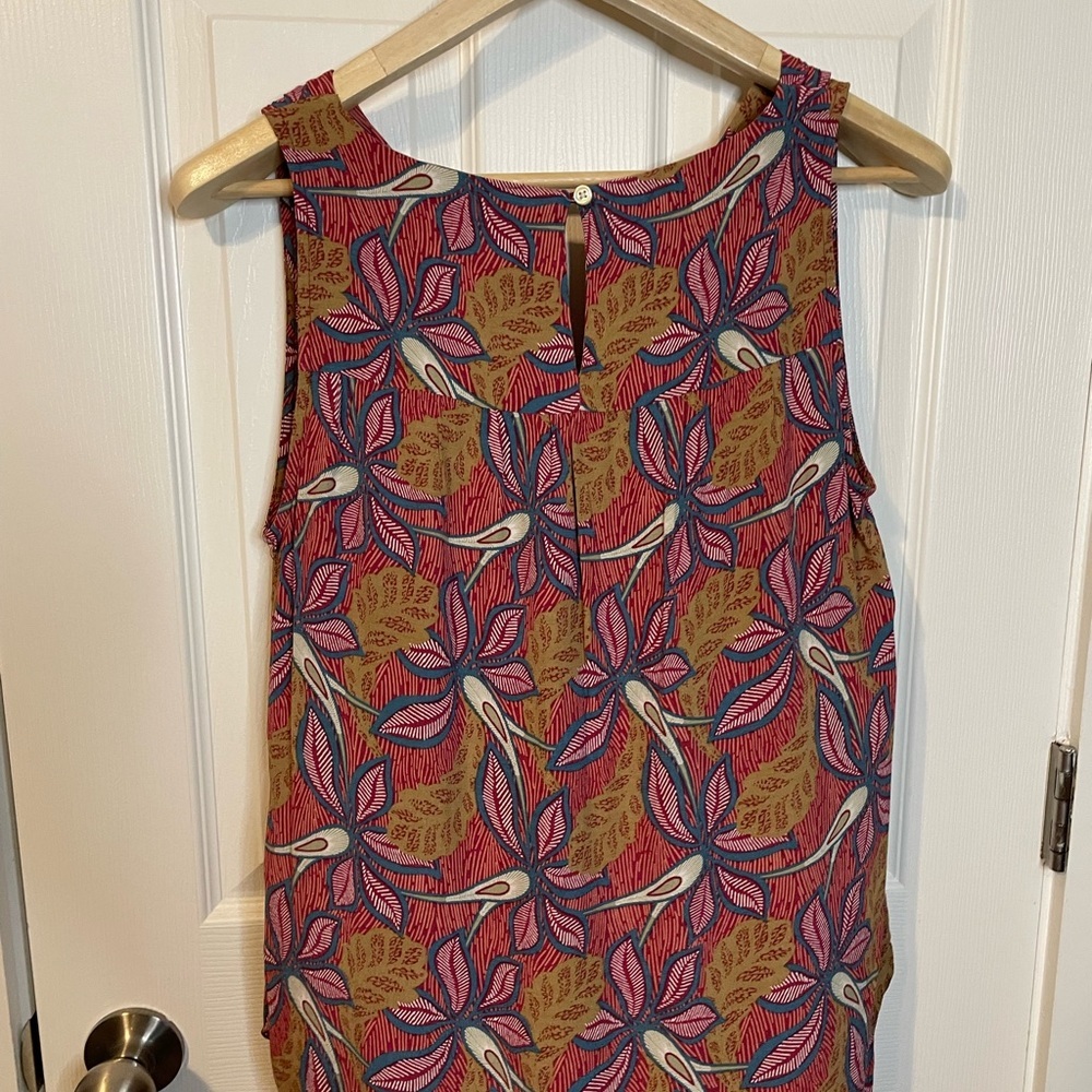 LOFT tropical floral print shell tank blouse sz M - Picture 9 of 9